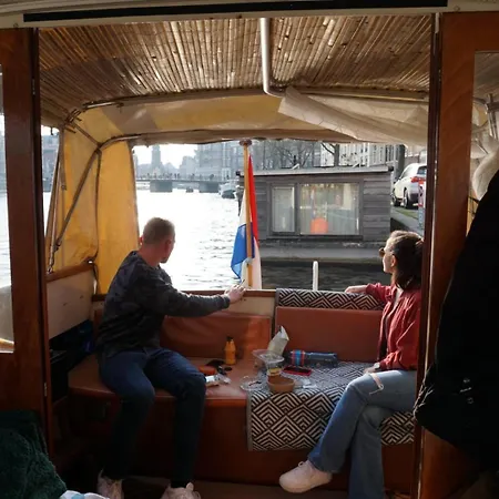 Botel Join Boathotel